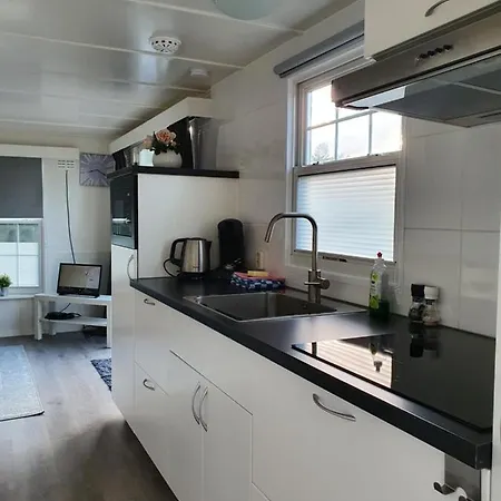 Valkenbosch 73 Holiday home *